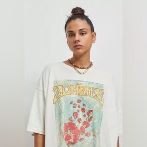 Urban Outfitters - The Zombies Graphic Top